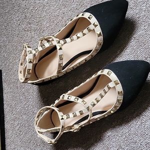 Designer inspired dress shoe